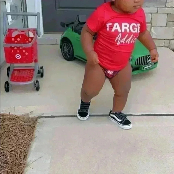 Target Addict baby/toddler 2 piece set - Picture 2 of 6